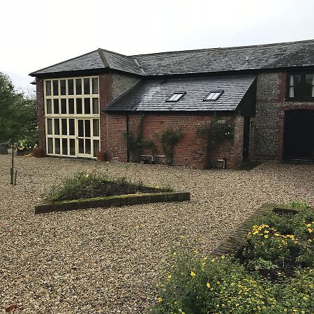 Pleck Barn B&B 앤스티 외부 사진