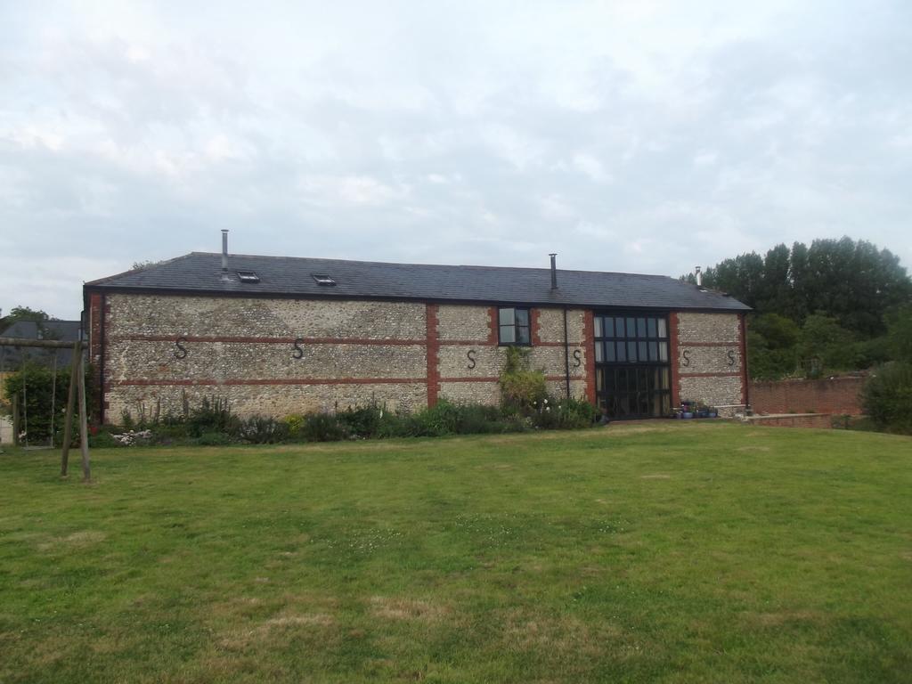 Pleck Barn B&B 앤스티 외부 사진