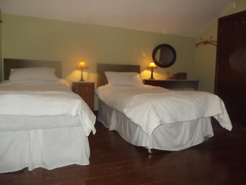 Pleck Barn B&B 앤스티 외부 사진